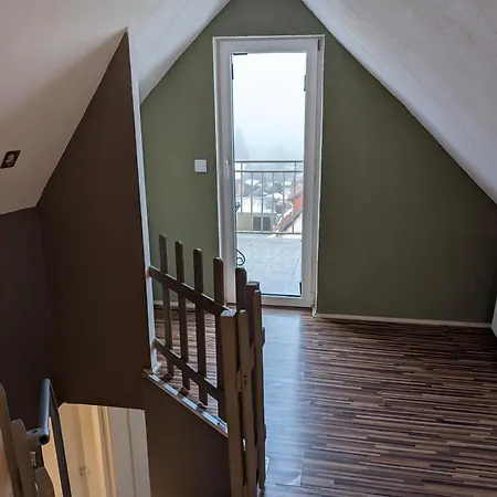 Maisonettewohnung Am Badesee Bei Kassel Apartment *