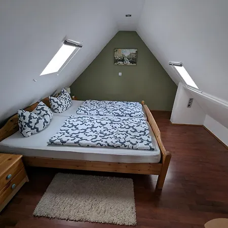 Apartment Maisonettewohnung Am Badesee Bei Kassel