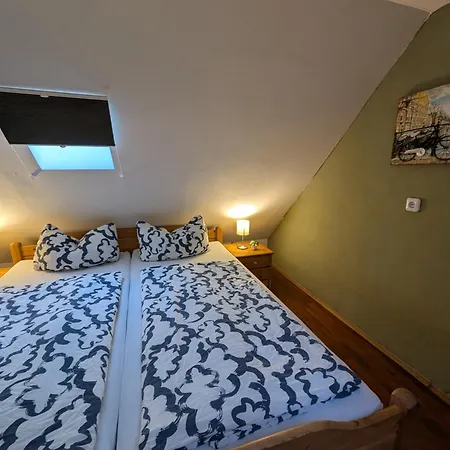 Maisonettewohnung Am Badesee Bei Kassel *